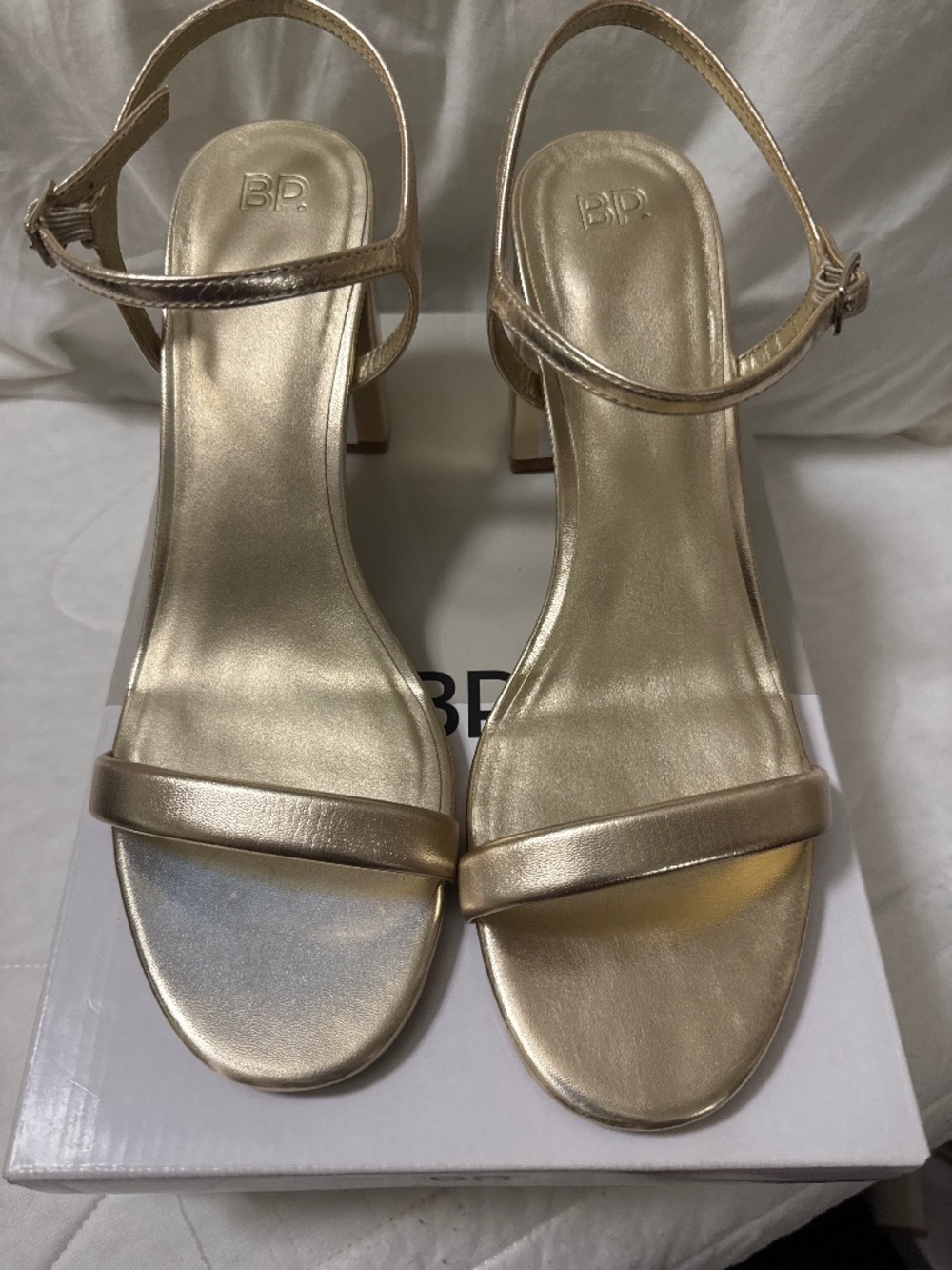 BP. Lexy Gold Metallic Block Heel Sandals Women’s Size 11 NWB